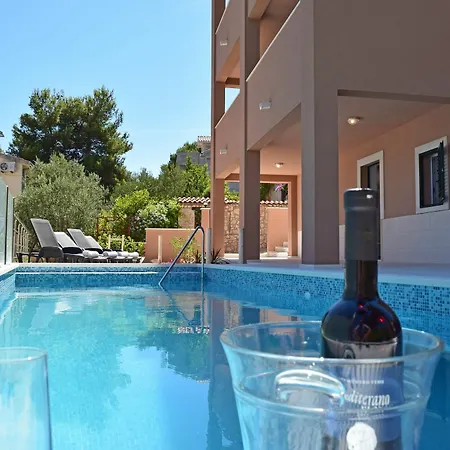 Apartments Marly Trogir Buitenkant foto