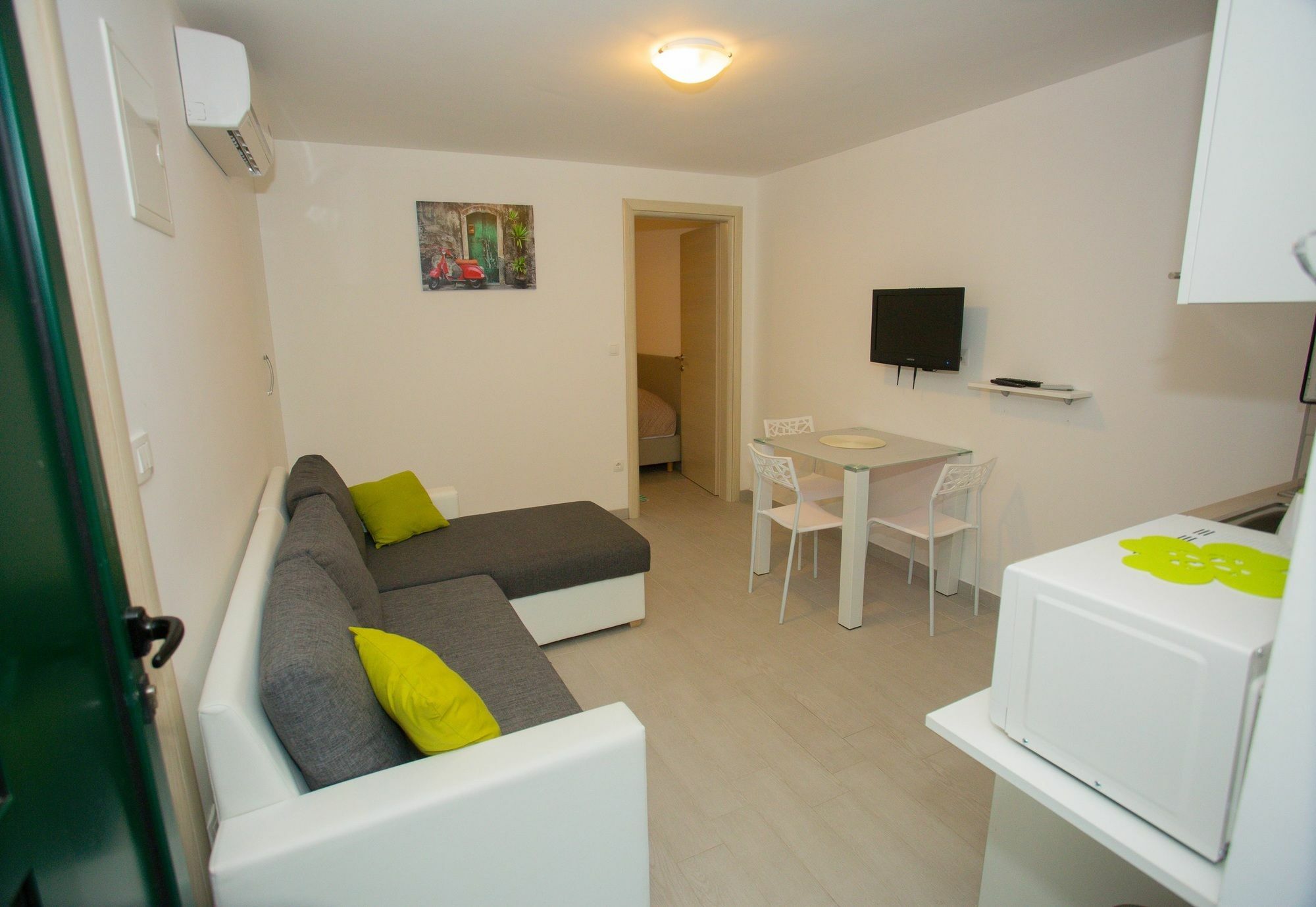 Apartment Marly *